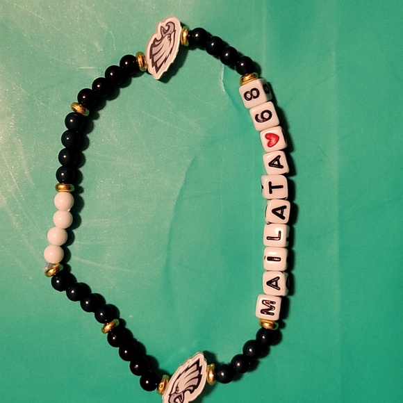 Philadelphia Eagles NFL FOCO Friendship Bracelet Set  Kelce, Johnson, Mailata - Picture 4 of 5